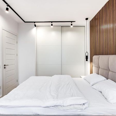 Vip Apartments Lviv Eksteriør bilde